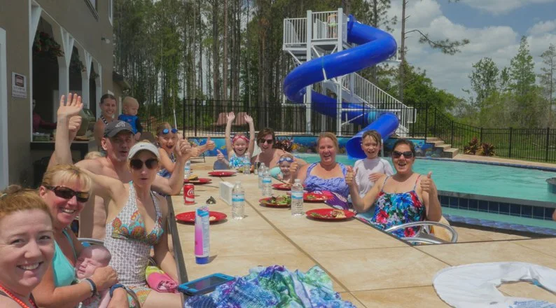 GO FISH POOL ! - The Great Escape