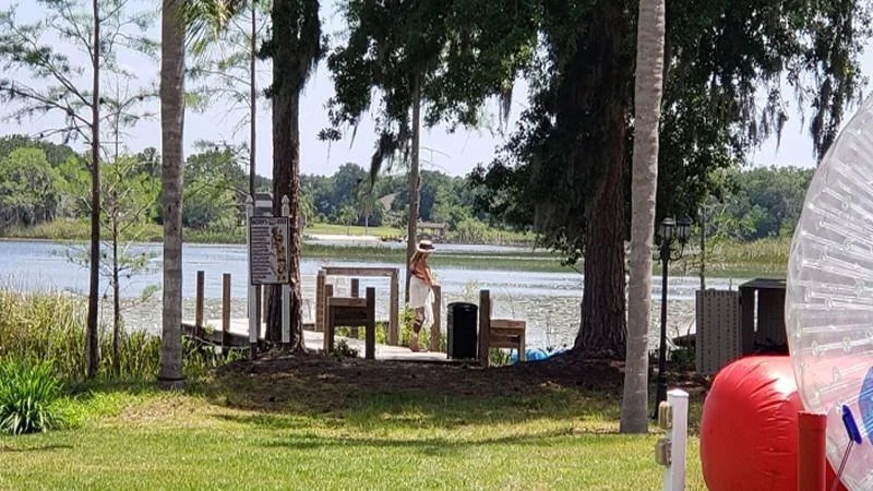 Disney, Seaworld, Universal lake homes for rent direct in Central Florida